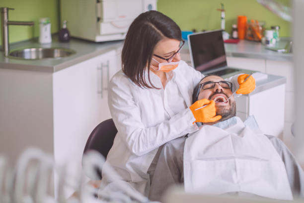 Best Cracked Tooth Emergency Dentist  in Seneca, IL